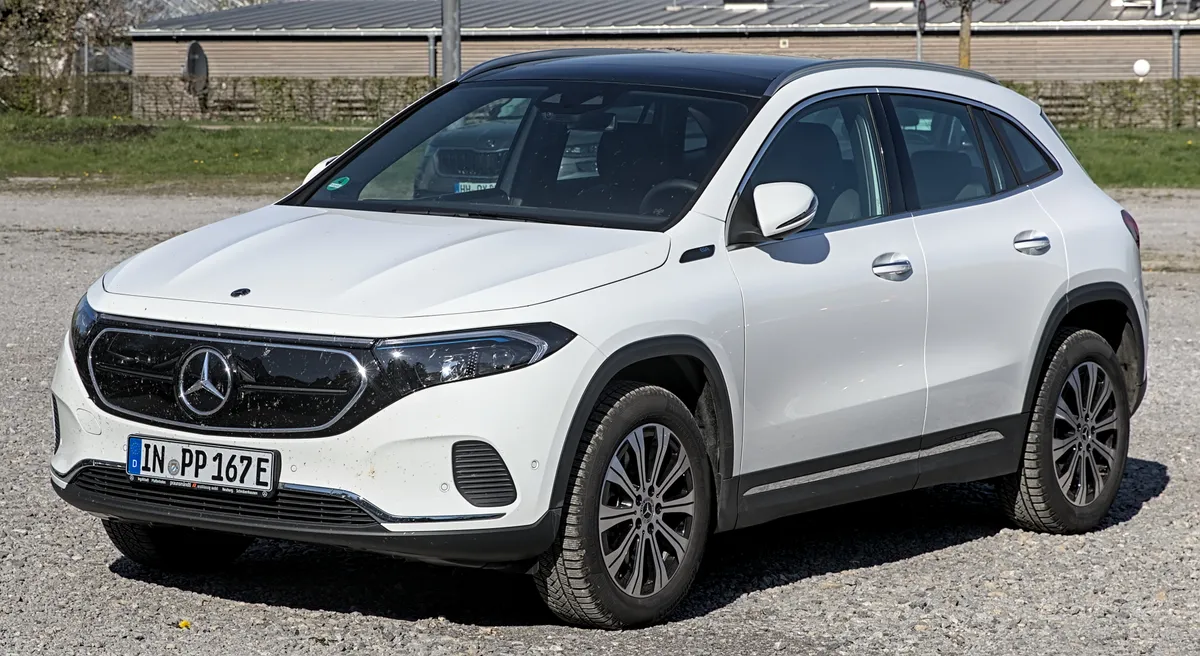 Mercedes EQA 250+